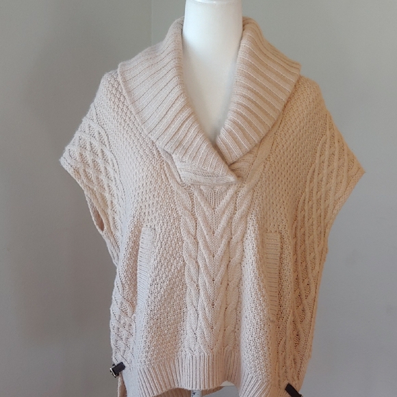 Saks Fifth Avenue Sweaters - Saks Fifth Ave Wool Blend Cream Cable Knit Cowl Sweater with Side Belts Small